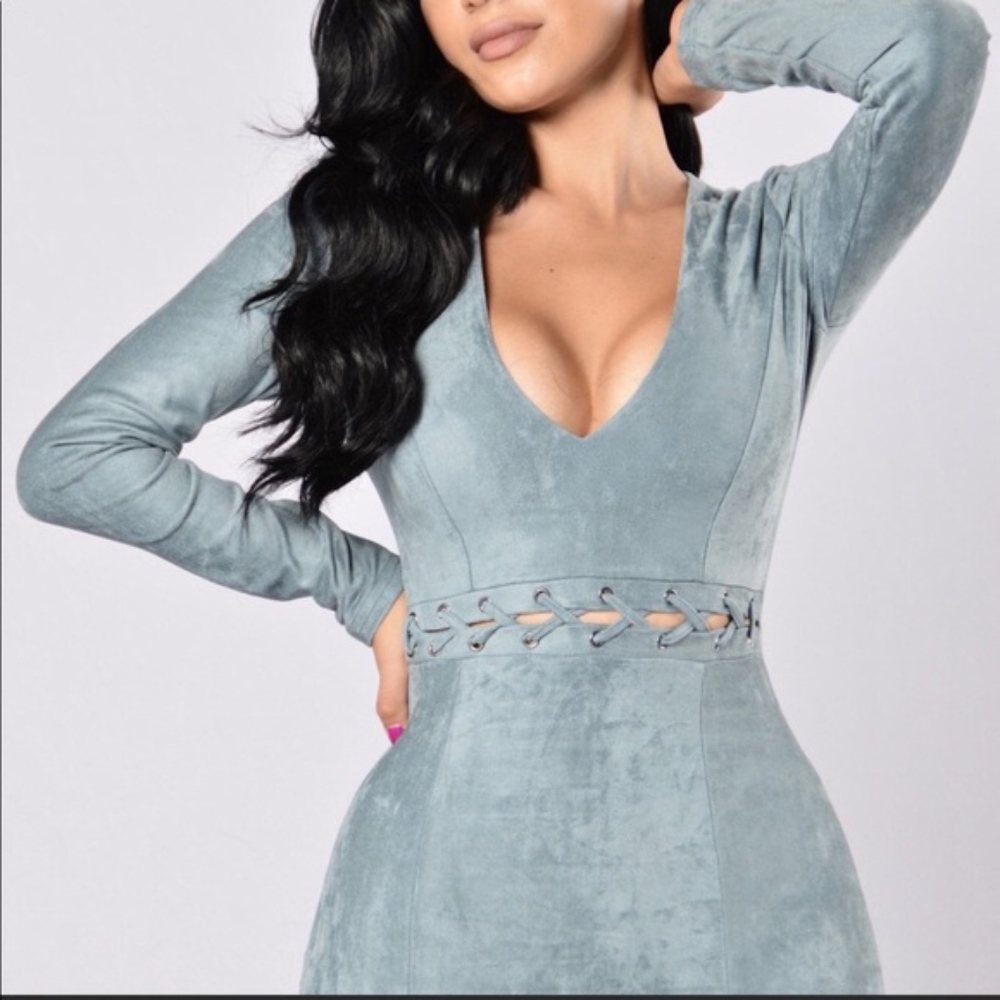 Fashion Nova Suede Bodycon midi Dress